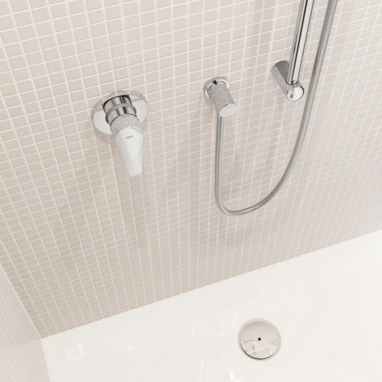 Встраиваемый смеситель для душа и ванны GROHE BauEdge 29040001 С ВНУТРЕННЕЙ ЧАСТЬЮ, хром