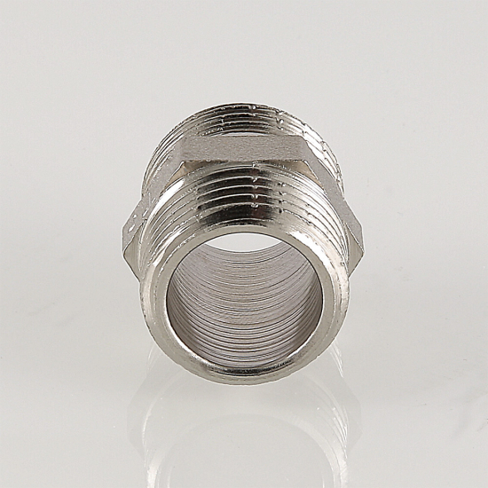 Ниппель резьбовой VALTEC 1/2" x 1/2" латунный 15 мм VTr.582.N.0004