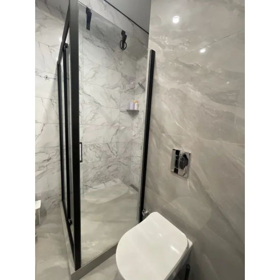 Душевой уголок VECONI Rovigo RV-040B 140x100 стекло прозрачное, профиль чёрный