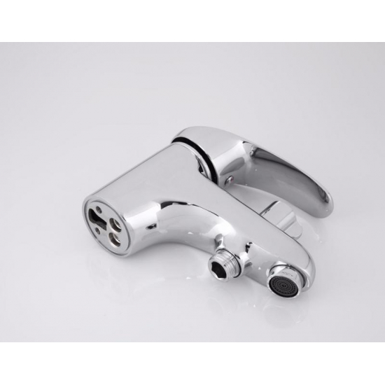 Смеситель для раковины FRAP H21 F1221 с гигиеническим душем Смеситель для раковины FRAP H21 F1221 с гигиеническим душем