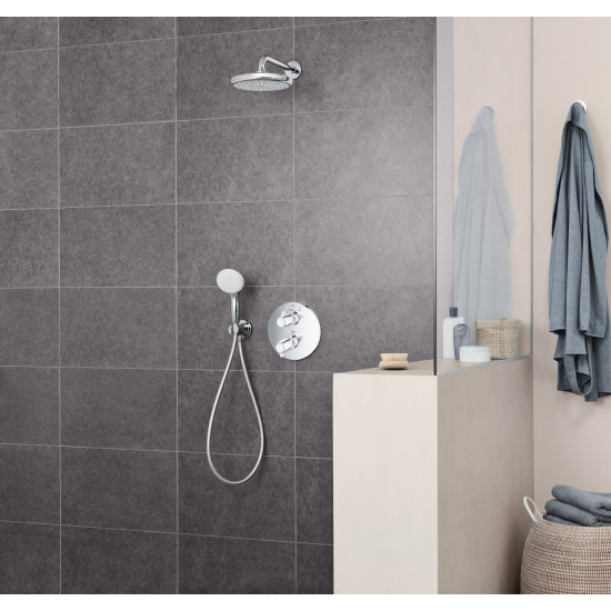 Верхний душ GROHE Tempesta 250 26668000