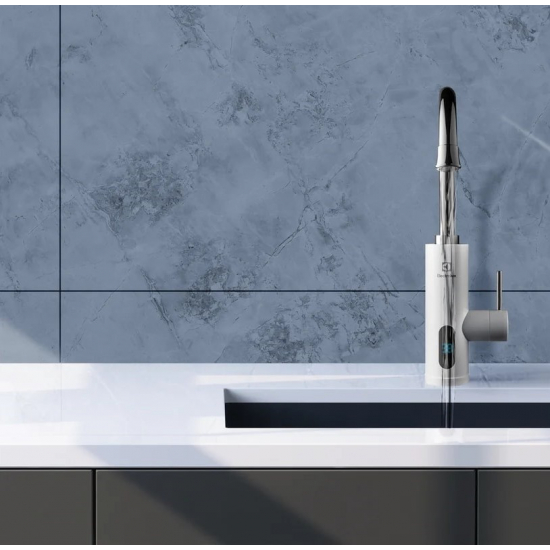 Смеситель водонагреватель ELECTROLUX Taptronic White