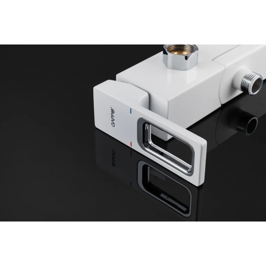 Смеситель для ванны GAPPO G17-8 G3217-8 хром/белый