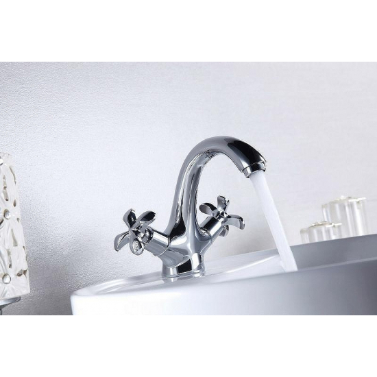 Смеситель для раковины LEMARK Flora LM0106C хром