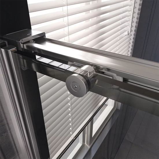 Душевая дверь в нишу VECONI Premium Trento PTD-40CH 130x200 стекло прозрачное, профиль хром