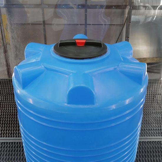 Ёмкость ЭкоПром ЭВЛ500 объем 500 литров с дыхательным клапаном синяя