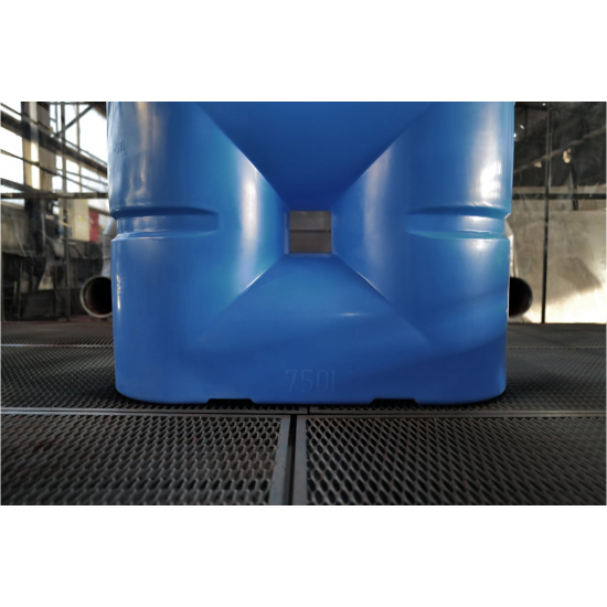 Ёмкость ЭкоПром S750 объем 750 литров с дыхательным клапаном синяя