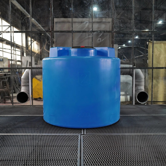 Ёмкость ЭкоПром T2000 объем 2000 литров с дыхательным клапаном синяя