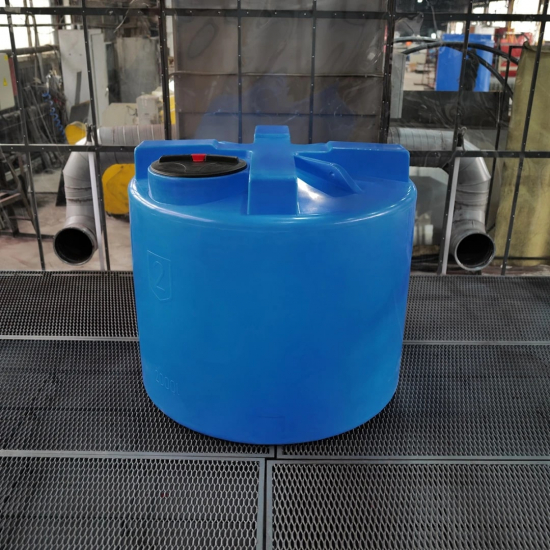Ёмкость ЭкоПром T2000 объем 2000 литров с дыхательным клапаном синяя