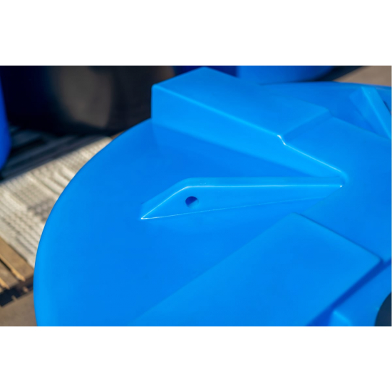 Ёмкость ЭкоПром TH5000 объем 5000 литров c дыхательным клапаном синяя