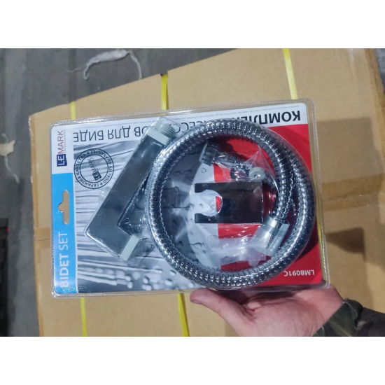 Гигиеническая лейка LEMARK LM8091C со шлангом и кронштейном, хром