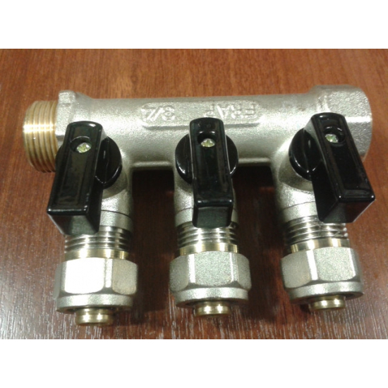 Коллектор с кранами FRAP на 3 контура 3/4"x16 FM F401.3