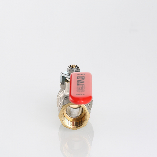 Кран шаровый вода VALTEC Base 1/2" вн-нар рукоятка VT.215.N.04 