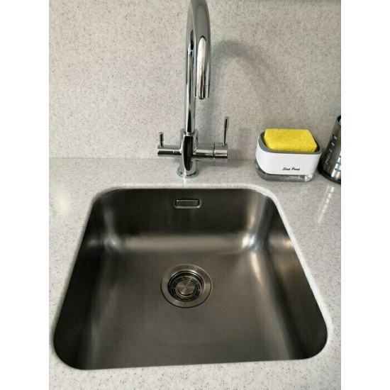 Мойка для кухни OMOIKIRI Omi 44-U/I GM 445х415x0,8 мм, воронёная сталь