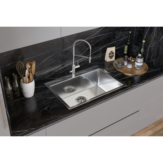 Мойка для кухни SANTREK AQUA PRO D7048HS 700х480x3 мм, с дозатором и коландером, сатин