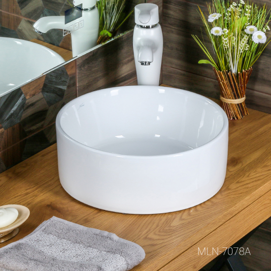 Раковина накладная MELANA MLN-7078A-805