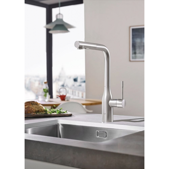 Смеситель для кухни GROHE Essence 30270DC0 с вытяжным изливом, хром матовый