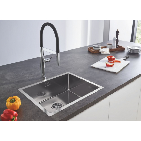 Смеситель для кухни GROHE Essence 30503000 с гибким изливом, хром/чёрный