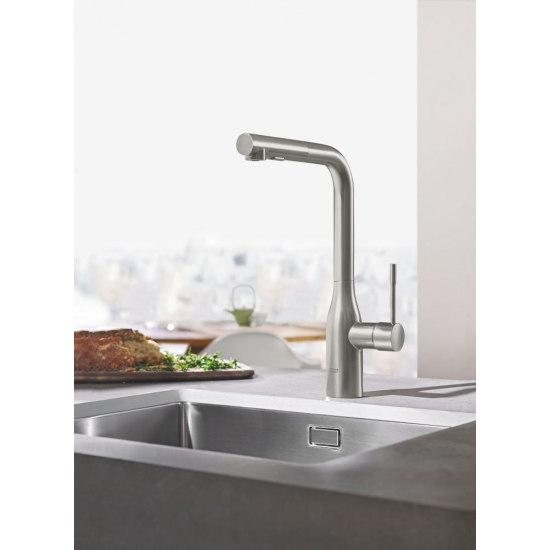 Смеситель для кухни GROHE Essence 30504DC0 с вытяжным изливом, хром матовый