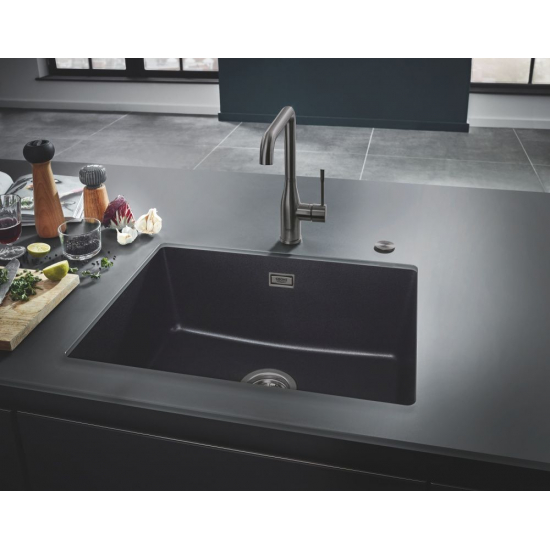 Смеситель для кухни GROHE Essence 30505AL0 тёмный графит