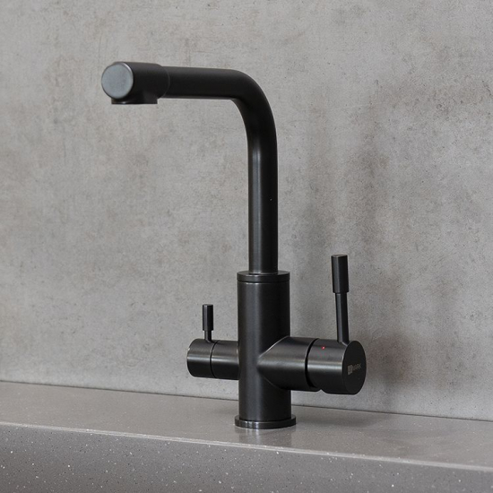 Смеситель для кухни LEMARK Expert LM5061BL с краном для питьевой воды, чёрный