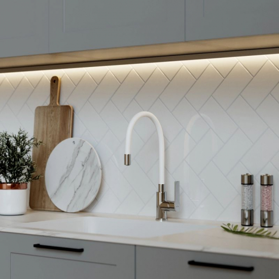 Смеситель для кухни MIXLINE Plus Kitchen Line ML35-098 с гибким изливом, белый/хром