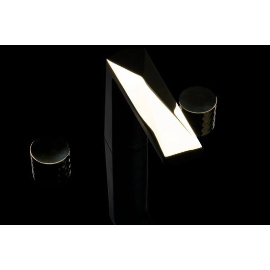 Смеситель для раковины BOHEME Venturo 150-BG-DIAMOND чёрный, золото