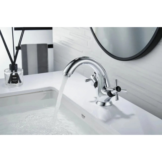 Смеситель для раковины DECOROOM DR51011-Black чёрный/хром