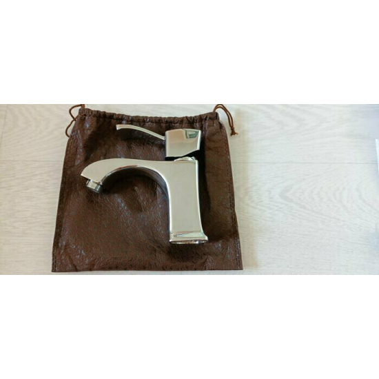 Смеситель для раковины D&K Rhein.Bach DA1472101 хром