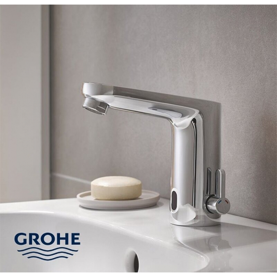 Смеситель для раковины GROHE Eurosmart Cosmopolitan E 36325001 сенсорный, хром