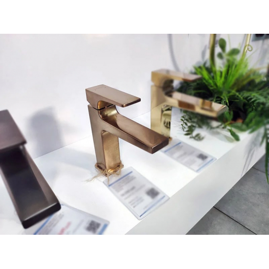 Смеситель для раковины HANSGROHE Metropol 32507140 с донным клапаном Push-Open, шлифованная бронза