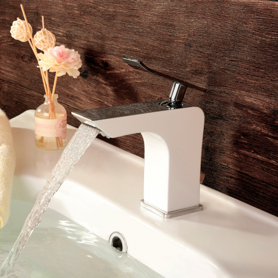 Смеситель для раковины LEMARK Contest LM5806CW белый/хром