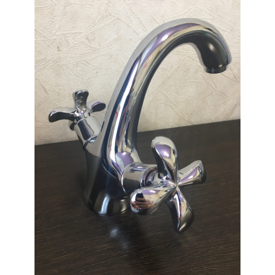 Смеситель для раковины LEMARK Flora LM0106C хром