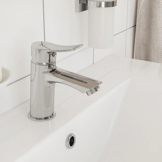 Смеситель для раковины MILARDO Amplex AMPSB00M01 хром