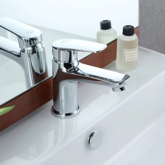 Смеситель для раковины MILARDO Niagara NIASB00M01 хром