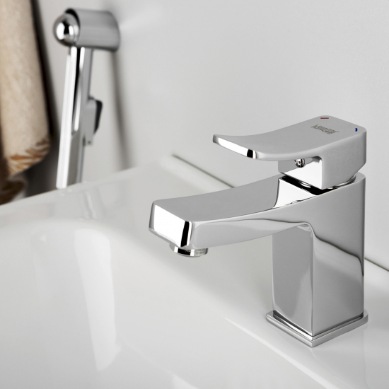 Смеситель для раковины WASSERKRAFT Aller 1068 с гигиеническим душем, хром