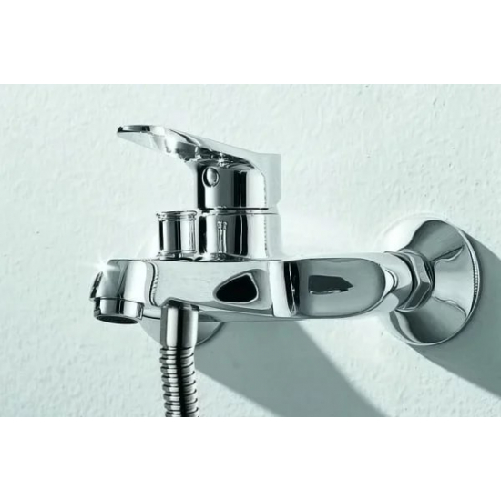 Смеситель для ванны BRAVAT Eco F6111147C-B хром