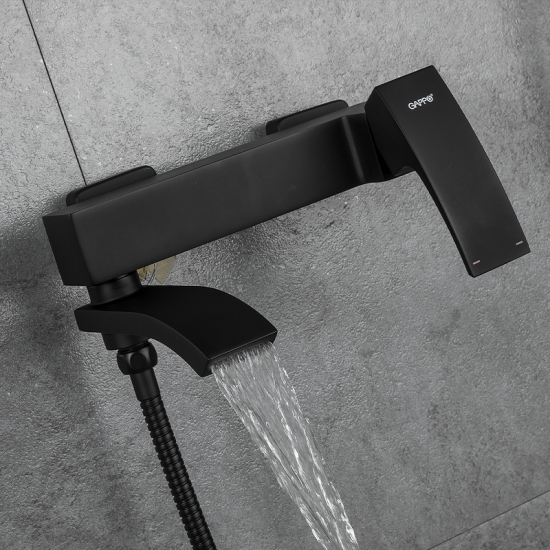 Смеситель для ванны GAPPO G07-6 G3207-6 чёрный
