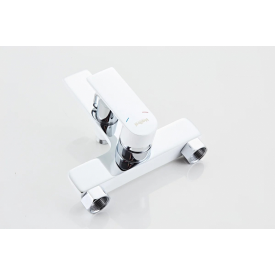 Смеситель для ванны HAIBA HB60505-8 белый/хром