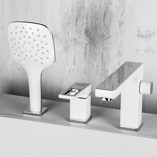 Смеситель на борт ванны GAPPO G17-8 G1117-8 на 3 отверстия, белый/хром