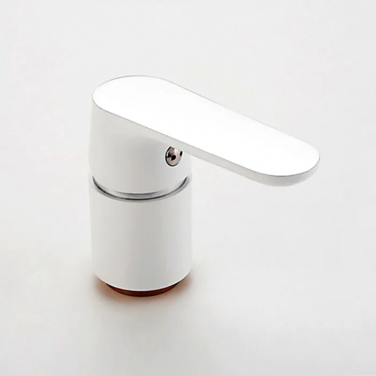 Смеситель на борт ванны LEDEME L1153W на 3 отверстия белый/хром