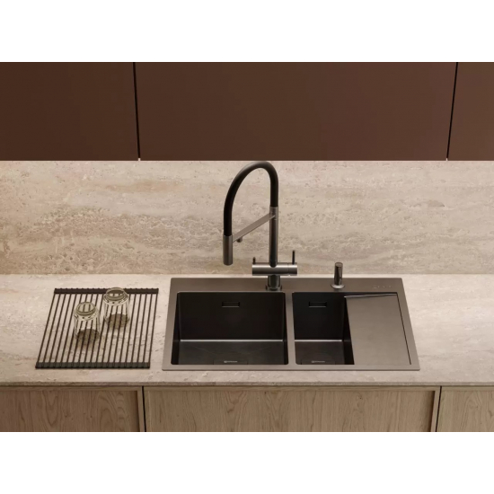 Сушилка OMOIKIRI ROLL-01-GM 4997002 складная, вороненая сталь