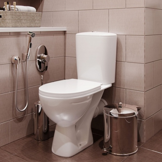 Унитаз компакт GESSO Фобос Home de Luxe c 2-ух уровневой арматурой, с микролифтом