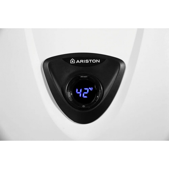 Водонагреватель газовый ARISTON FAST EVO ONT C 11 NG RU