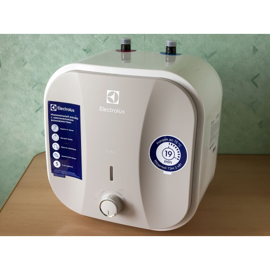 Водонагреватель накопительный ELECTROLUX EWH 10 Q-bic U под мойку