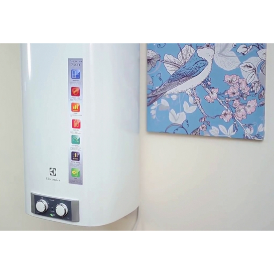 Водонагреватель накопительный ELECTROLUX EWH 100 Formax