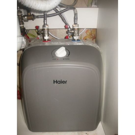 Водонагреватель накопительный HAIER ES10V-Q2(R) под раковину