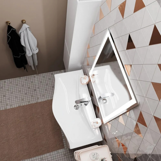 Зеркало MIXLINE Минио 600x800 с LED подсветкой и фацетом